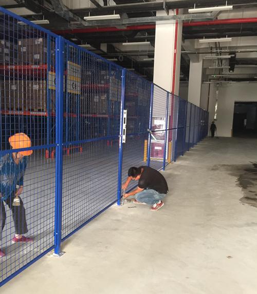 �}����x�W(w��ng)